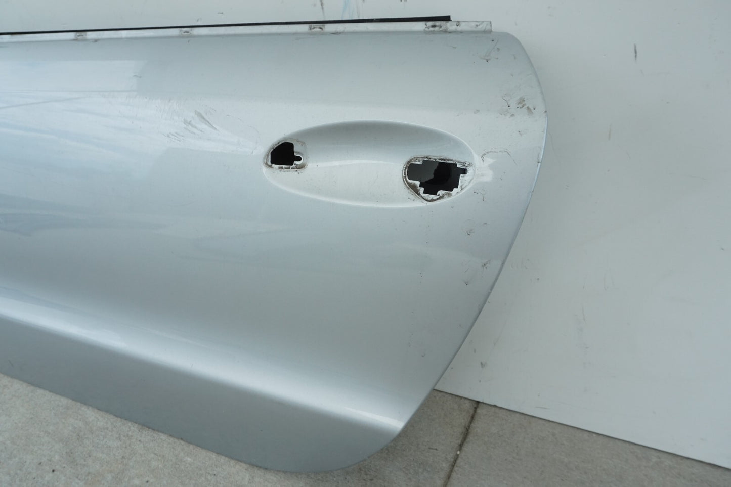 2003-2008 Mercedes-Benz SL500 FRONT LEFT DRIVER DOOR SHELL OEM