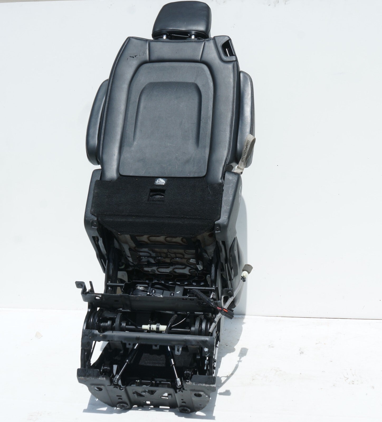 2019 - 2020 CHRYSLER PACIFICA REAR RIGHT 2ND ROW SEAT OEM