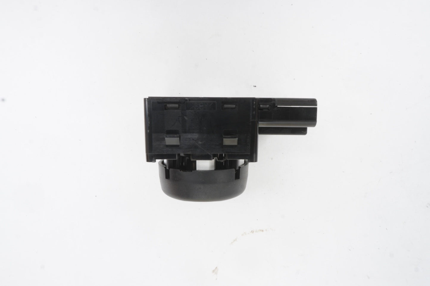 2014 - 2020 Maserati Ghibli Front Right Seat Adjustment Switch Control Module