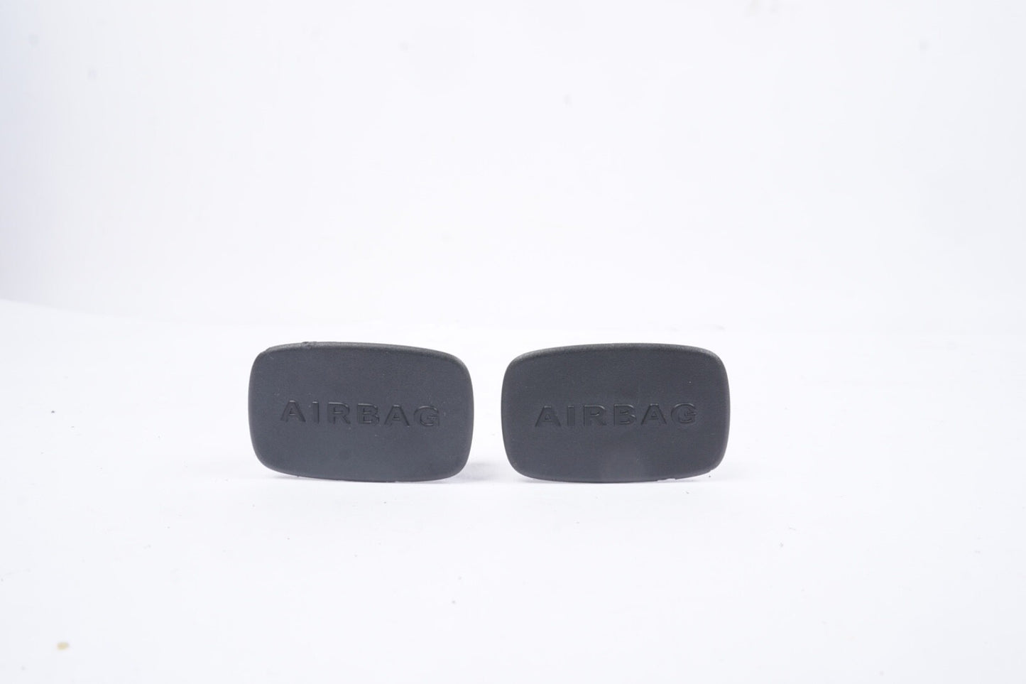 2015 - 2020 MERCEDES BENZ GLA-250 BOLT COVER CAP SET OF 2