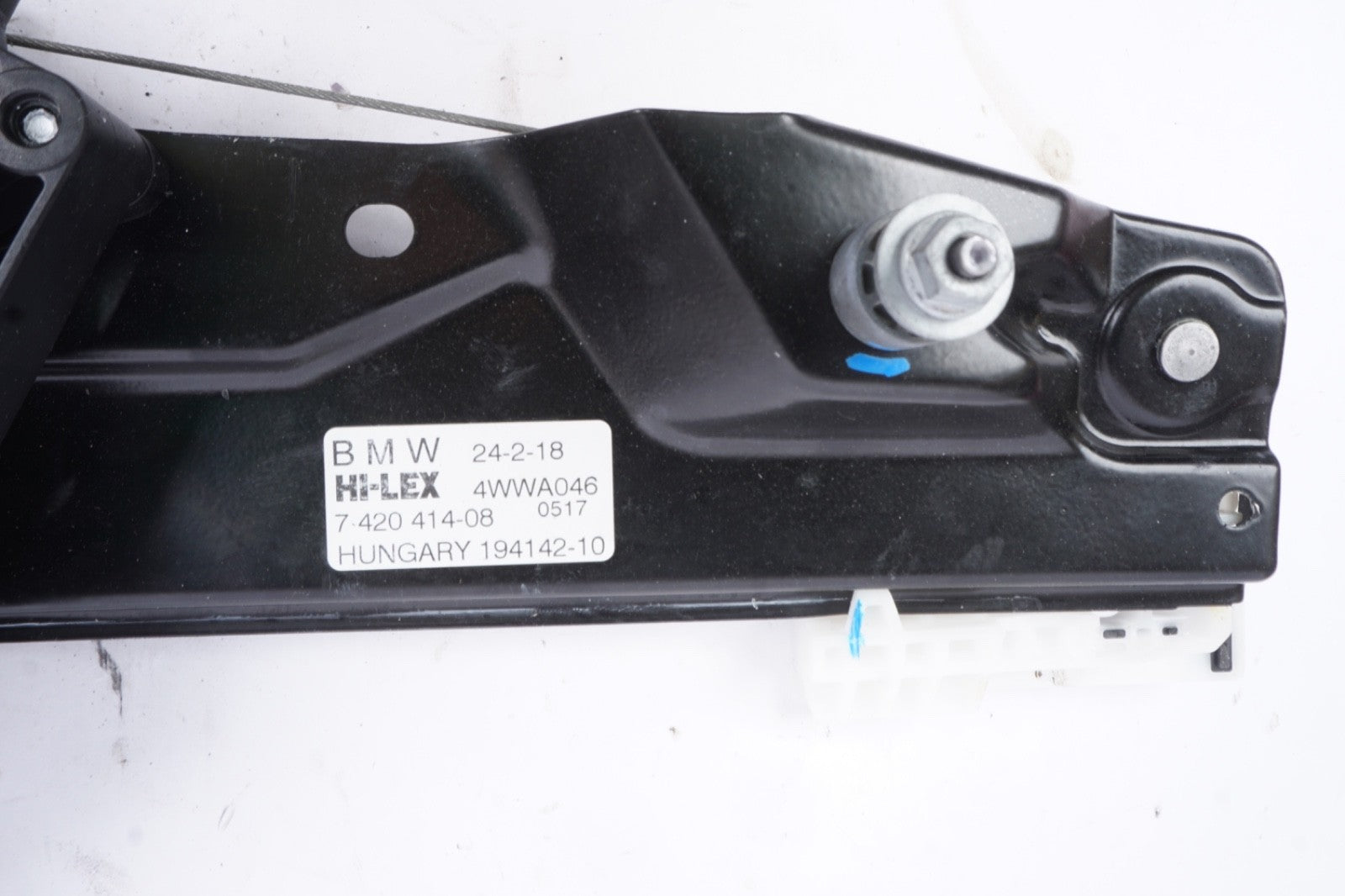 2018 - 2023 BMW X2 F39 REAR RIGHT SIDE DOOR WINDOW REGULATOR OEM 7420414