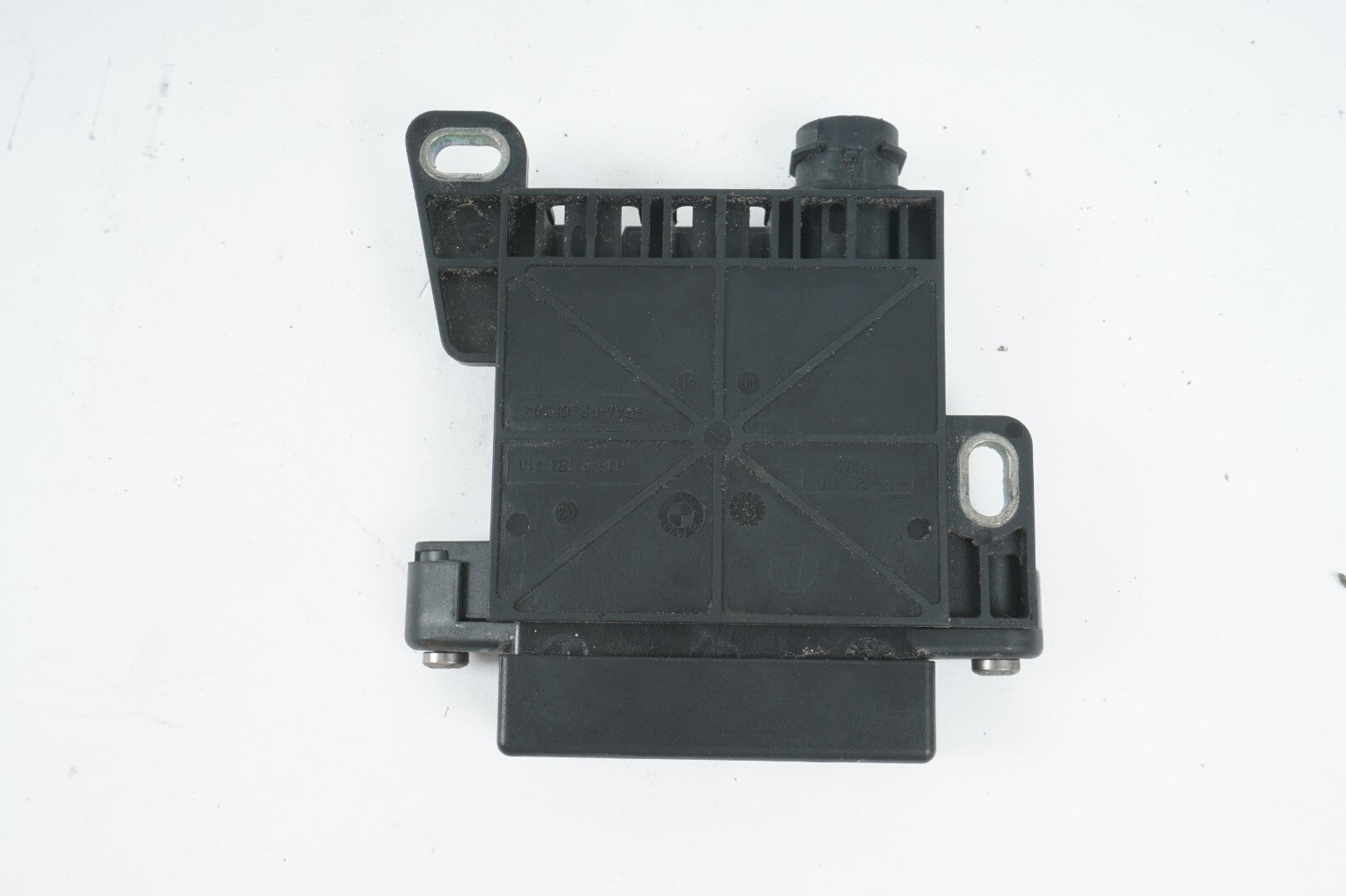 2010 - 2013 BMW 550GT F07 BATTERY DISTRIBUTION POINT CONTROL MODULE 9153418 OEM