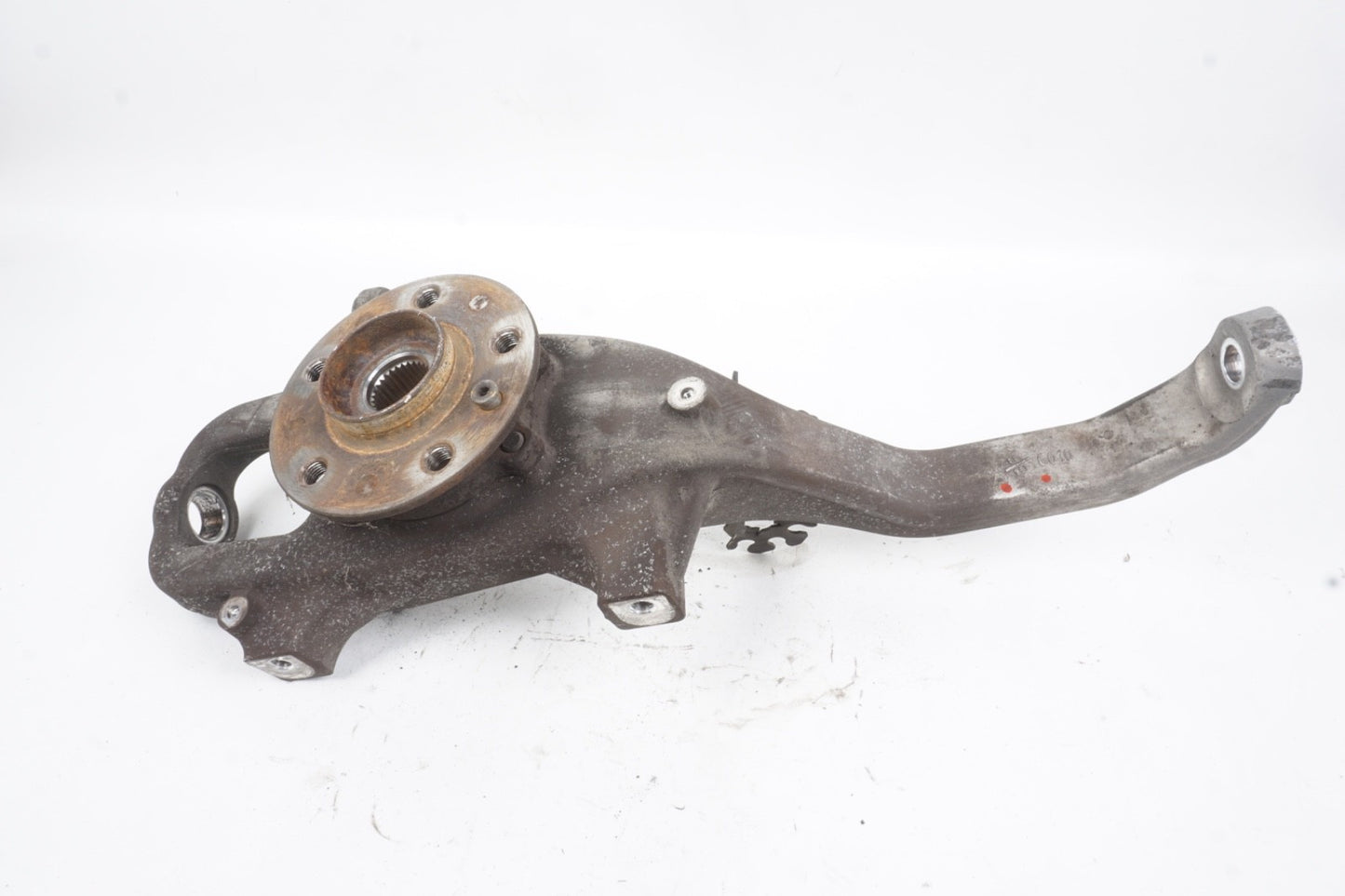 2014-17 Maserati Ghibli S Q4 AWD Front Passenger Right Side Spindle Knuckle Hub