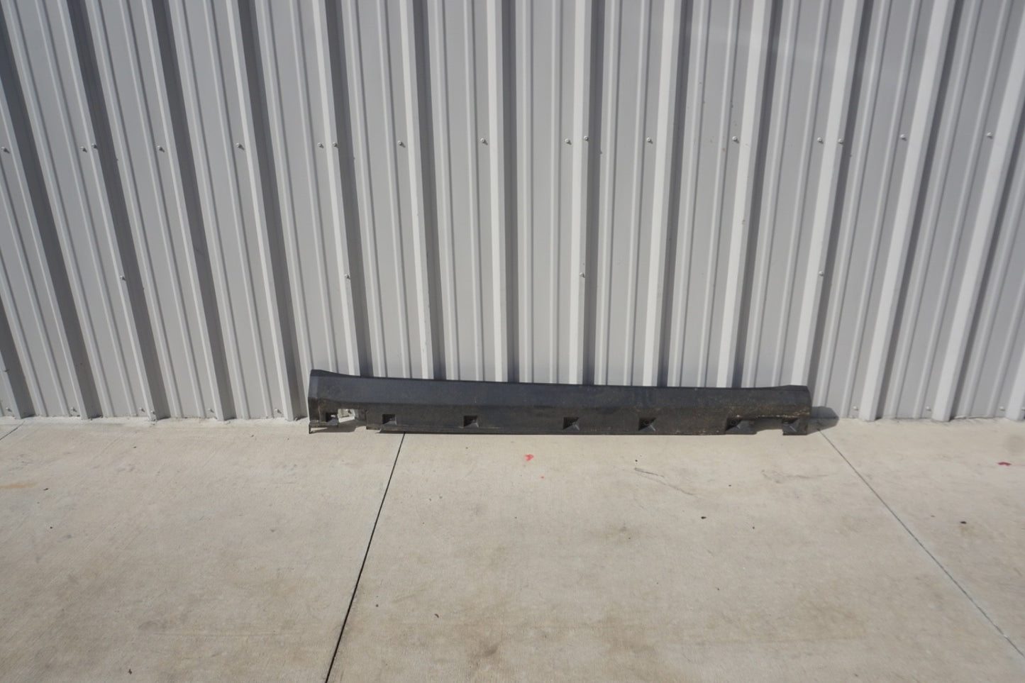 2006 - 2011 MERCEDES ML350 RIGHT SIDE SKIRT ROCKER COVER PANEL MOLDING OEM