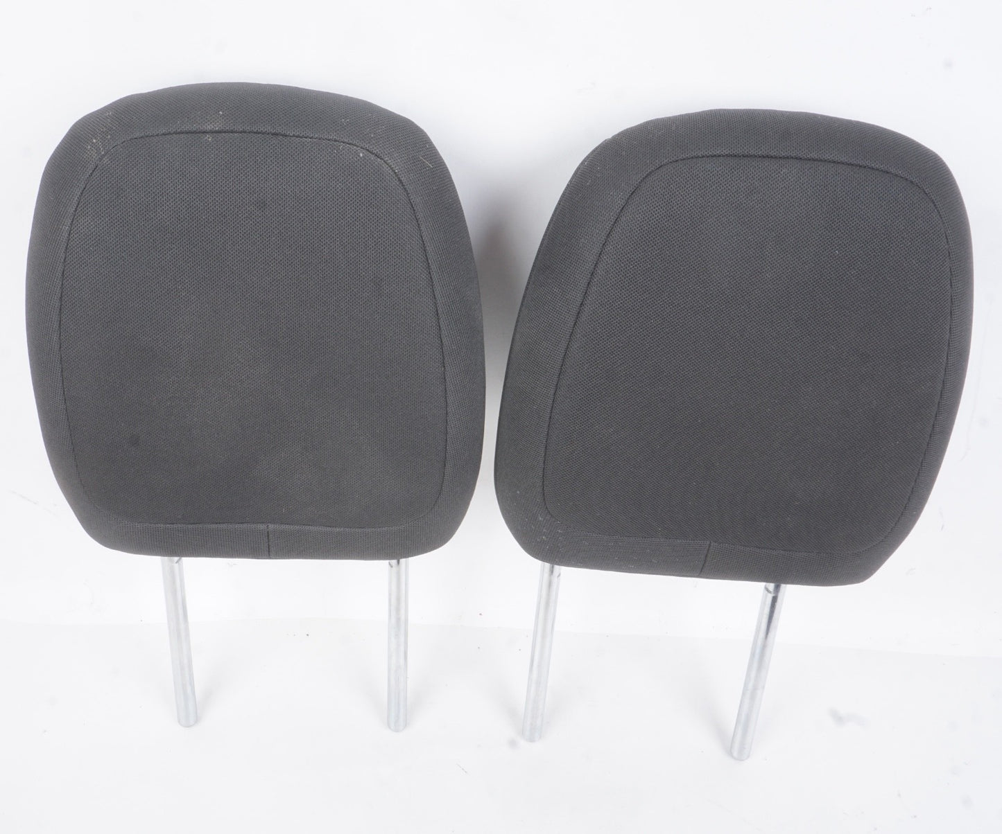 2018 - 2023 Jeep Renegade Front Left And Right Seat Head Rest Headrest OEM