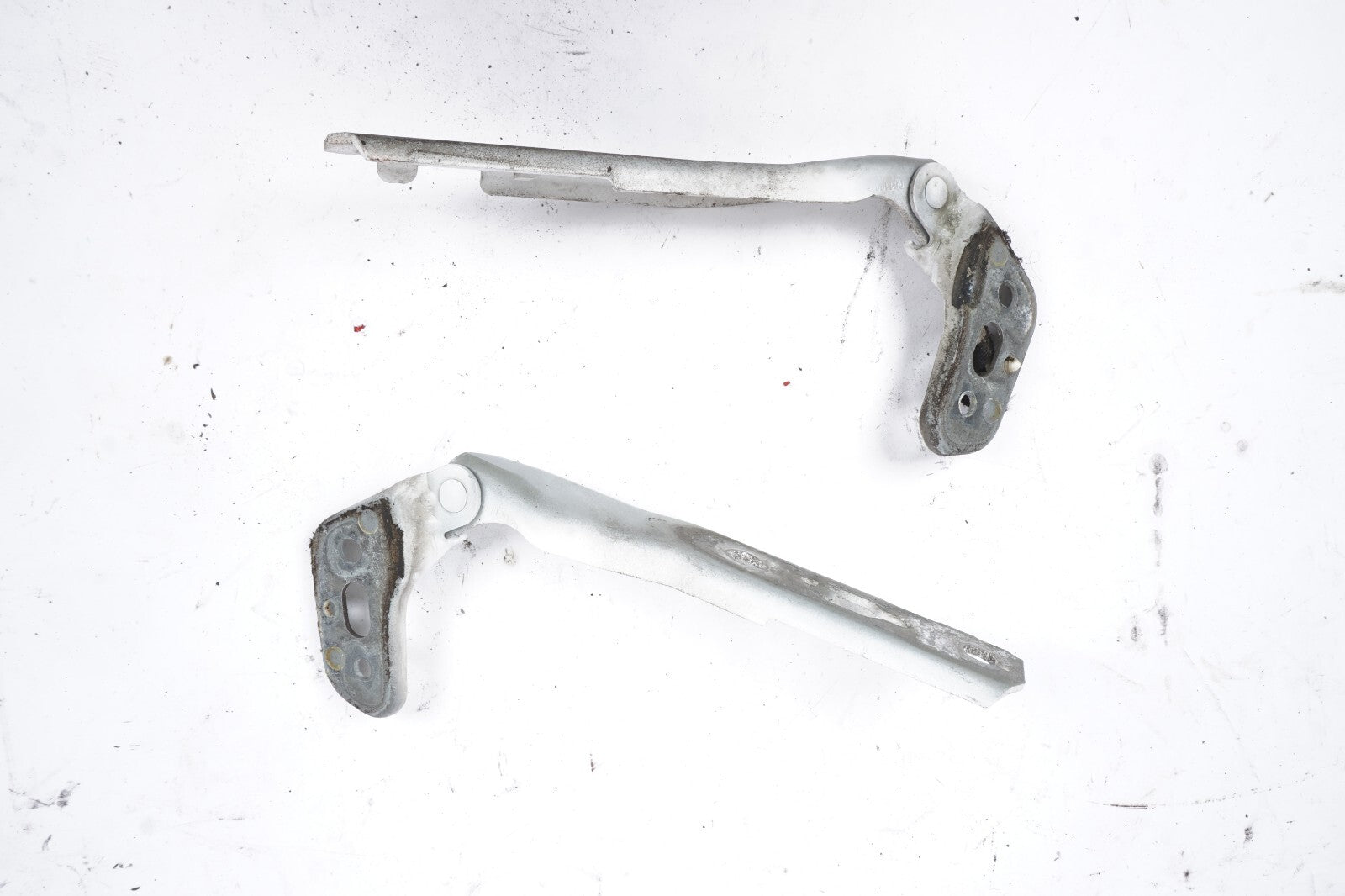 2005 - 2011 Audi A6 Hood Hinge Left & Right OEM