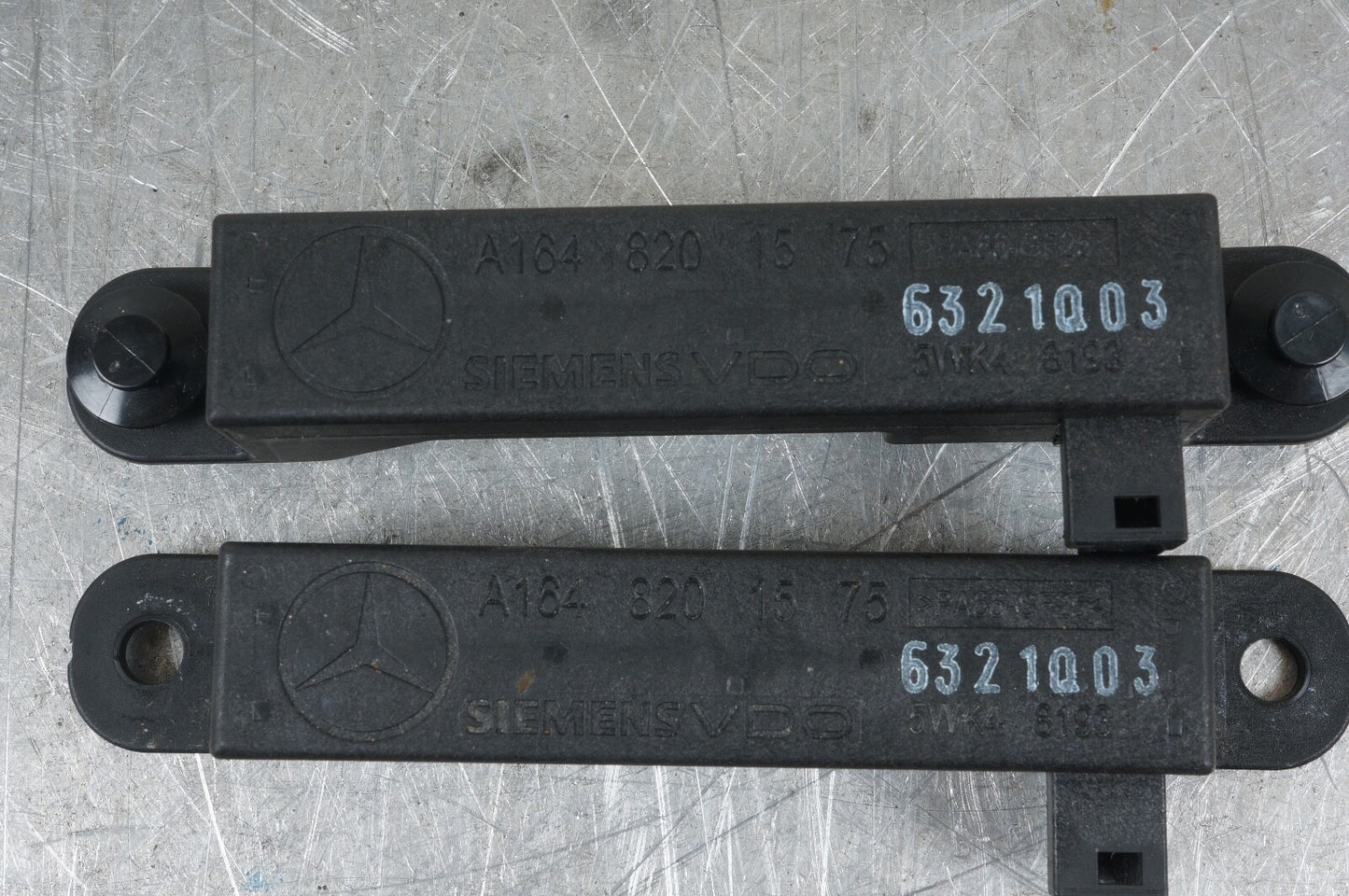 06-10 Mercedes X164 GL350 GL550 ML550 Door Keyless Go Entry Sensor Module PAIR