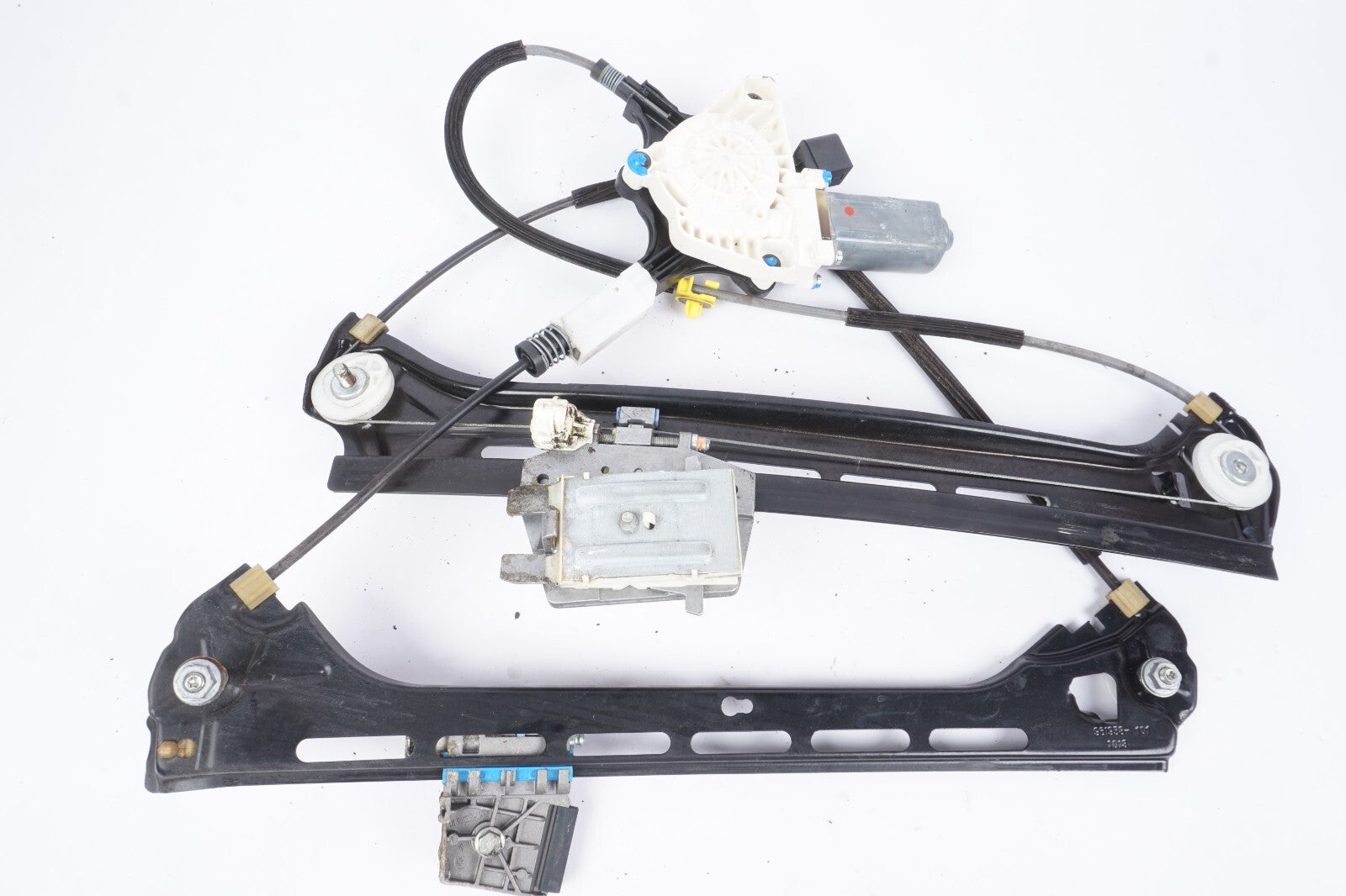 2010 - 2017 Mercedes W207 E350 E550 Front Left Side Door Lock Latch Actuator OEM