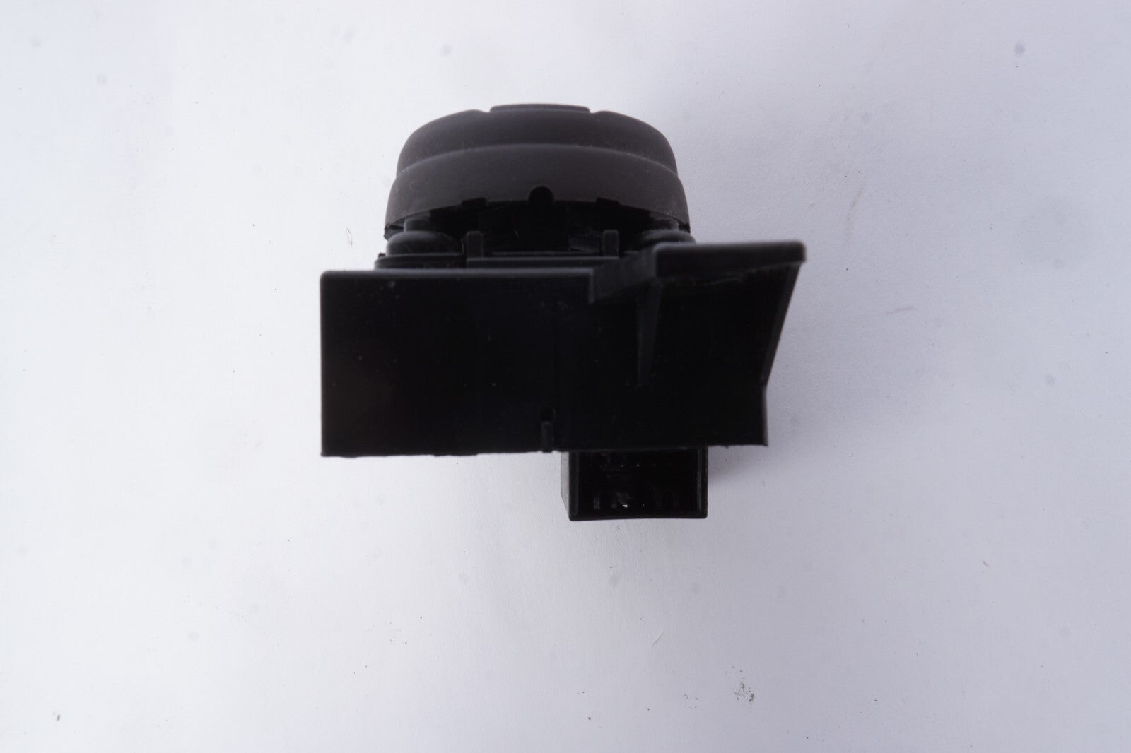 2017 - 2023 Alfa Romeo Giulia Front Left Side Seat Switch Lumbar OEM