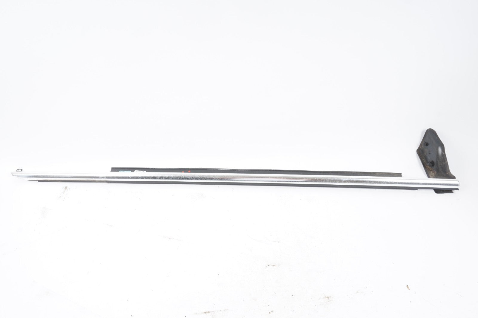 11-17 AUDI A8L FRONT RIGHT PASSEGER SIDE DOOR WINDOW BELT MOLDING CHROME OEM