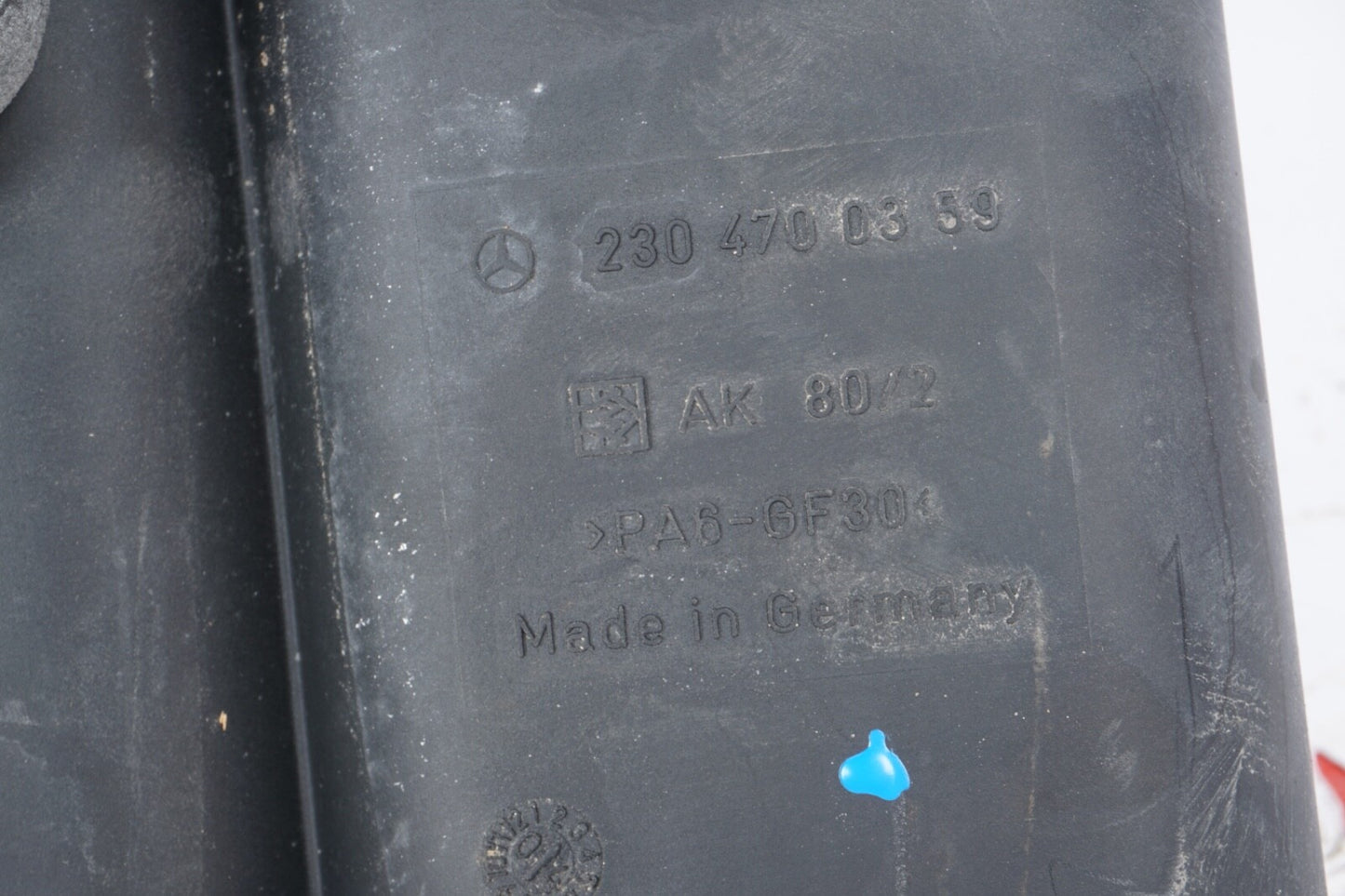 03-08 Mercedes R230 SL500 SL550 Fuel Evap Vapor Charcoal Canister 2304700359 OEM