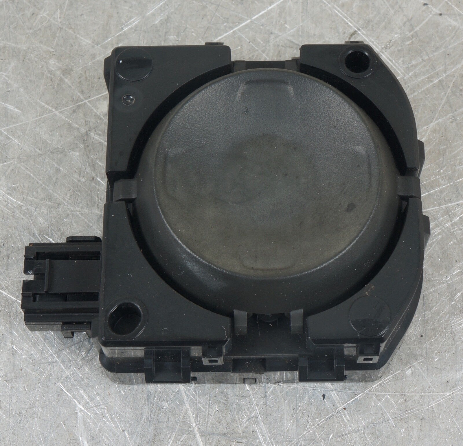 2020-2023 CADILLAC CT4 FRONT LEFT DRIVER SEAT LUMBAR CONTROL SWITCH OEM