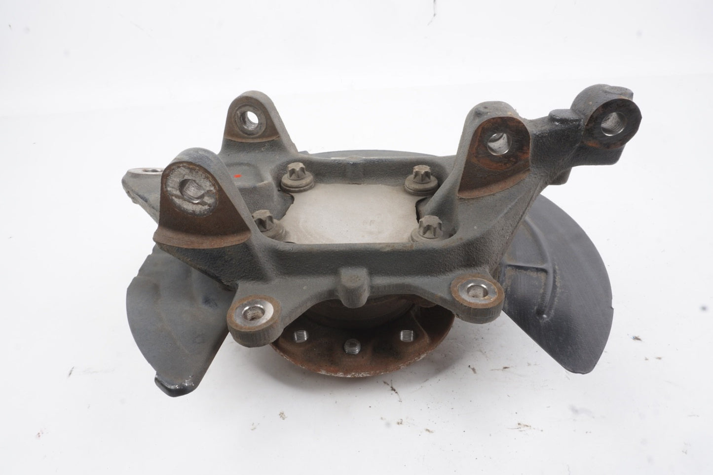 2015 - 2021 Jeep Renegade FWD Rear Left Spindle Knuckle Wheel Hub OEM