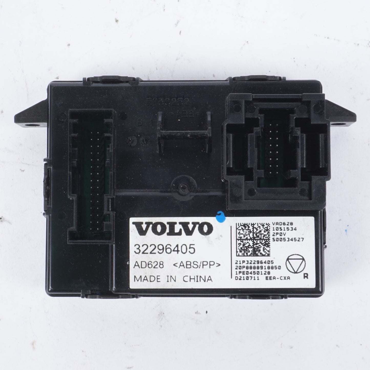 2021-2023 Polestar 2 Center Console Climate Hvac Control Module 32296405  OEM
