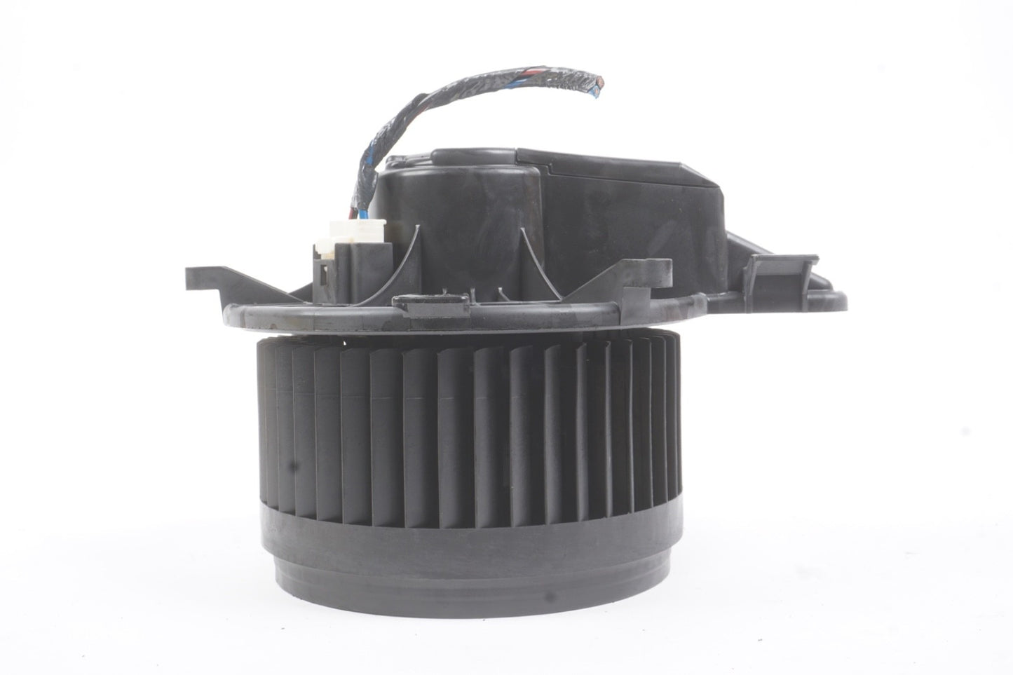 2014 - 2020 Maserati Ghibli M157 AC A/C Heater Blower Motor Fan OEM
