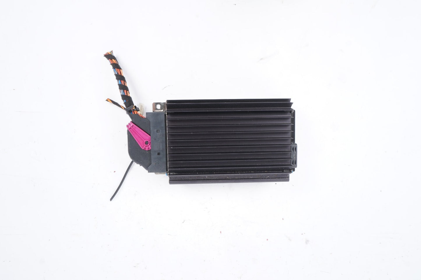 05-08 Mercedes R230 SL500 SL55 AMG Amplifier Audio Amp Bose 2308203889 OEM