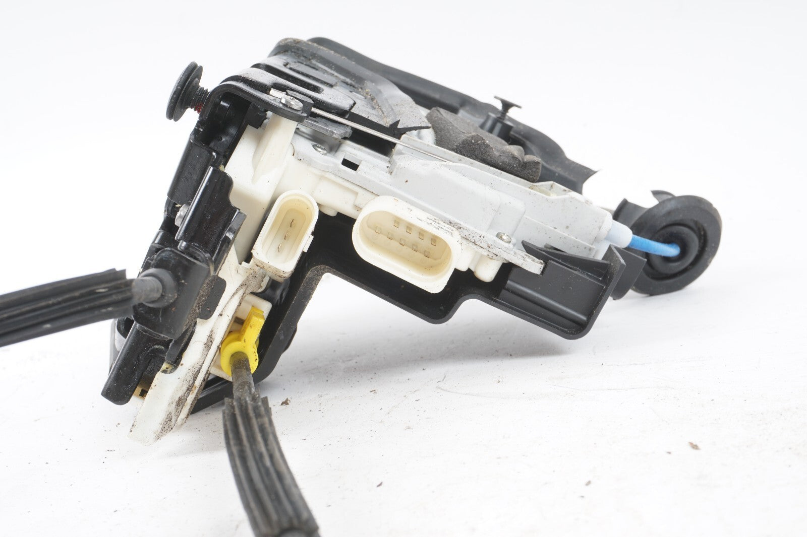 11-17 AUDI A8L REAR LEFT DRIVER SIDE DOOR LOCK ACTUATOR & ASSIST MOTOR OEM