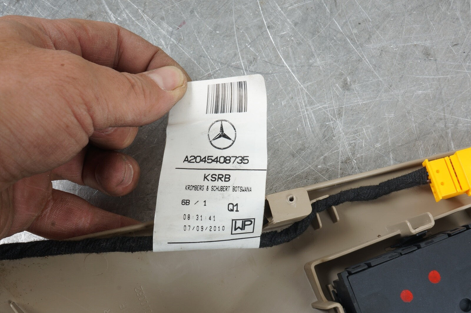 08-15 Mercedes C300 C350 W204 Front Right Passenger Seat Control Switch Oem
