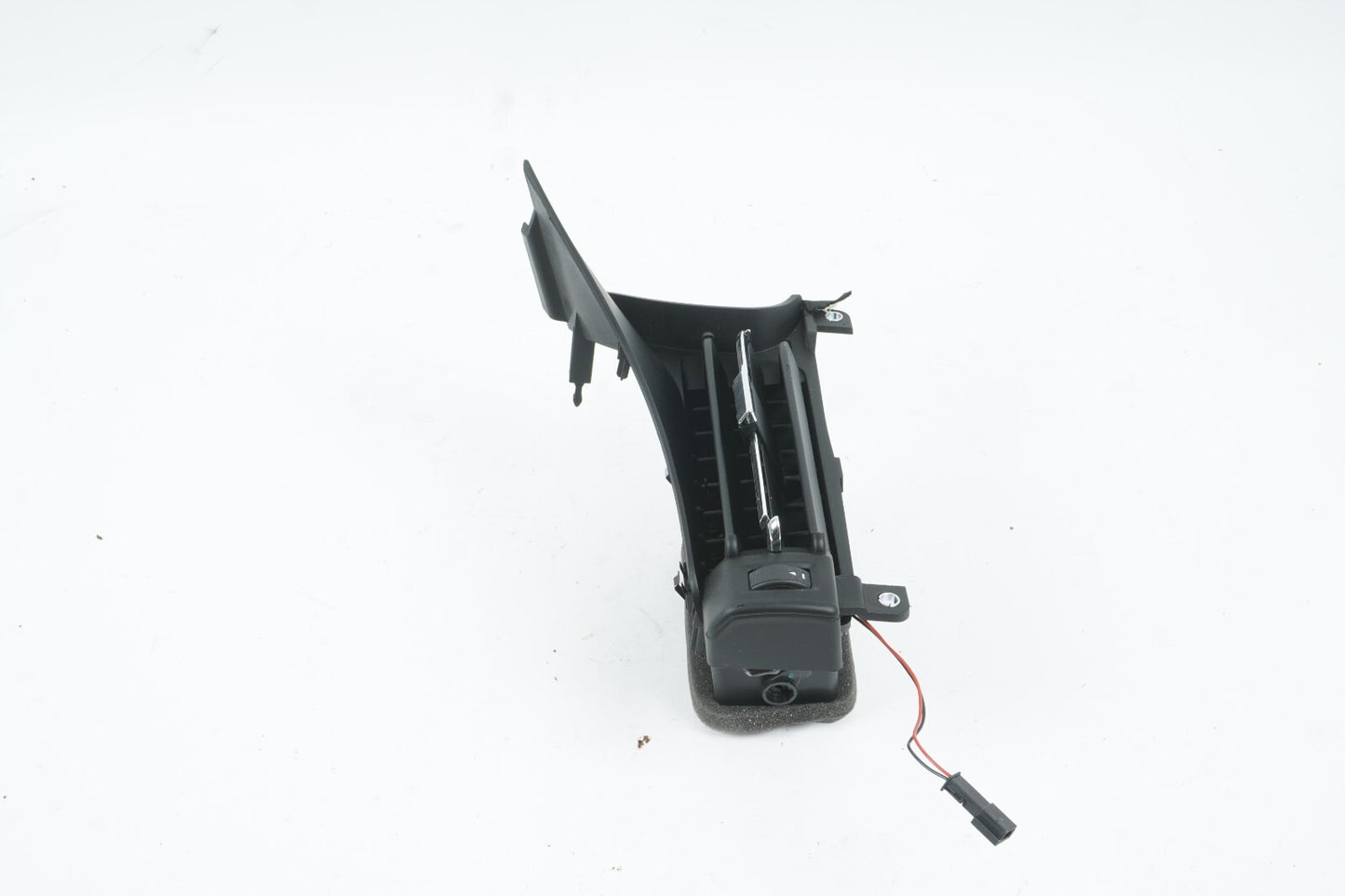 2014 - 2017 MASERATI QUATTROPORTE FRONT LEFT DRIVER SIDE AIR VENT 670011054 OEM