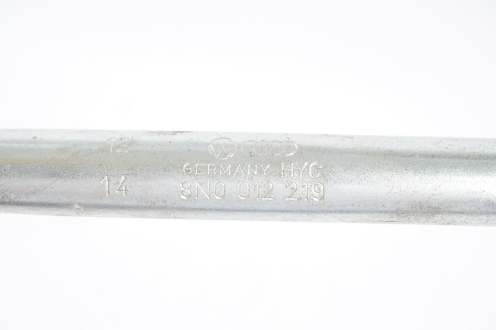 12-17 AUDI A8L A8 LUG WRENCH & TOW HOOK OEM