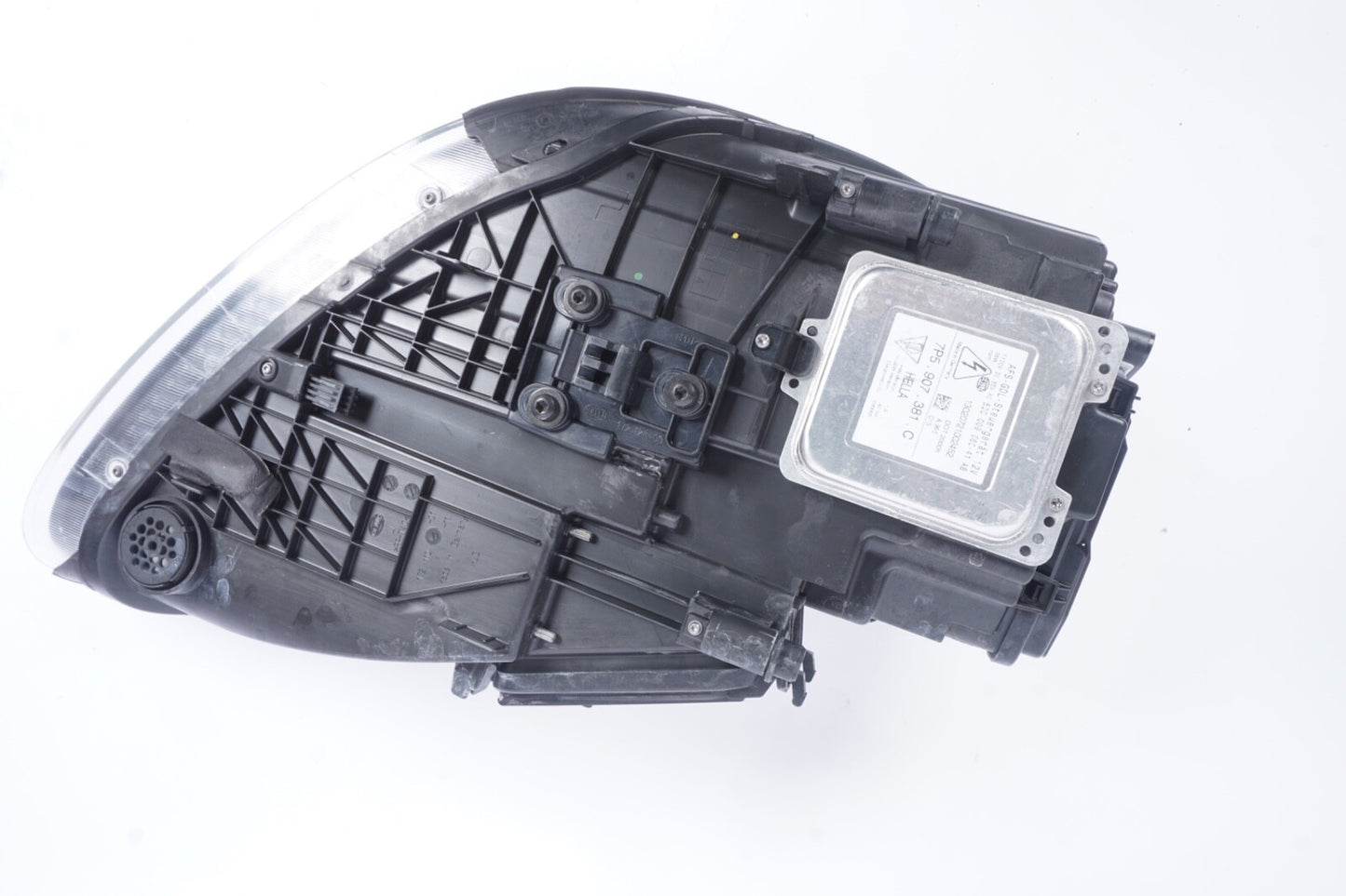 2011 - 2014 Porsche Cayenne S GTS LH Driver Side Headlight 7P5 941 031 BC OEM