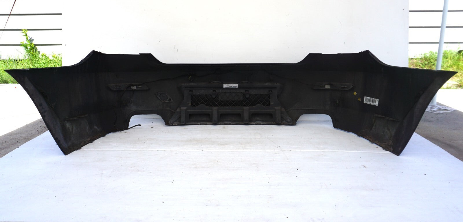 2012 - 2015 BMW 650i REAR BUMPER COVER OEM