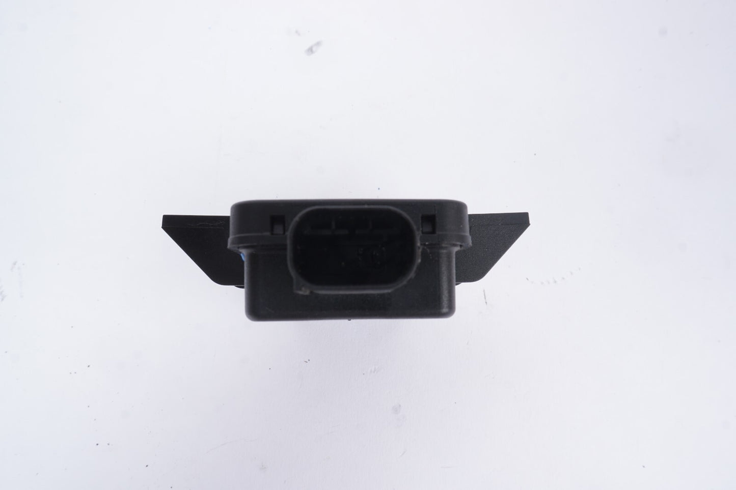 2014 - 2019 Fiat 500L Tire Pressure Monitor Sensor Control Sensor TPMS  OEM