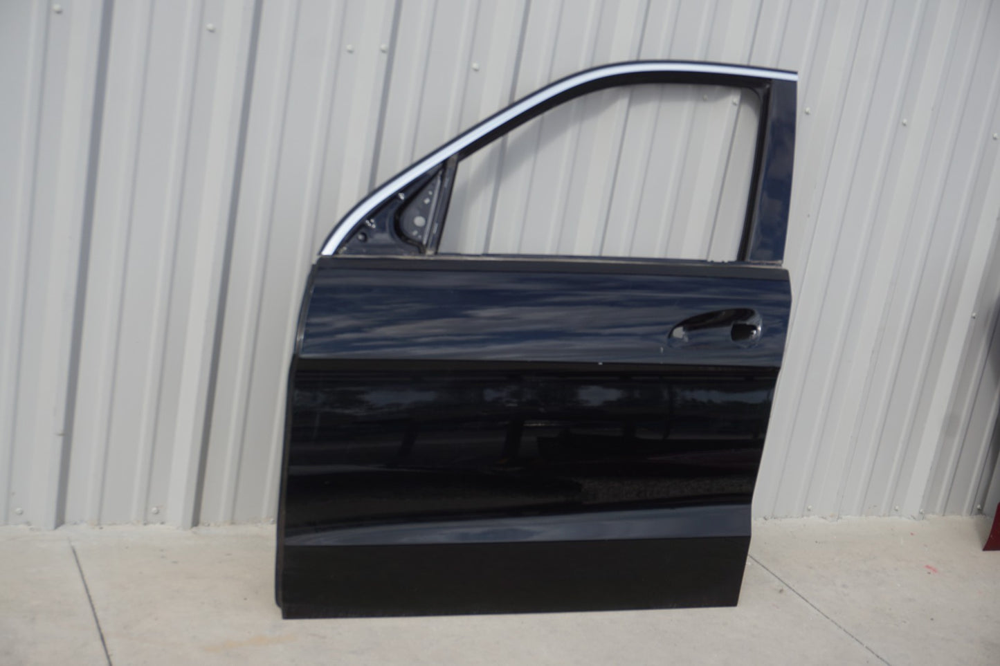 13-16 Mercedes X166 W166 ML GL GLS Front Left Driver Door Shell OEM