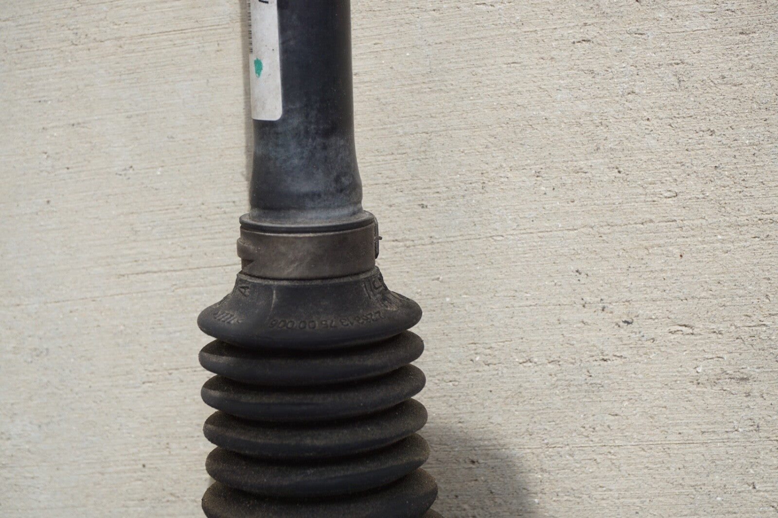 2009 - 2012 BMW 750 FRONT RIGHT PASSENGER AXLE CV SHAFT AWD ASSEMBLY