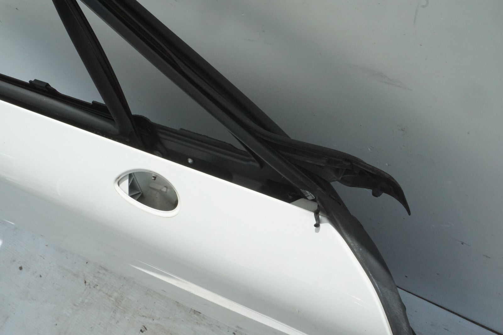 10 - 16 PORSCHE PANAMERA FRONT RIGHT PASSENGER SIDE DOOR SHELL OEM