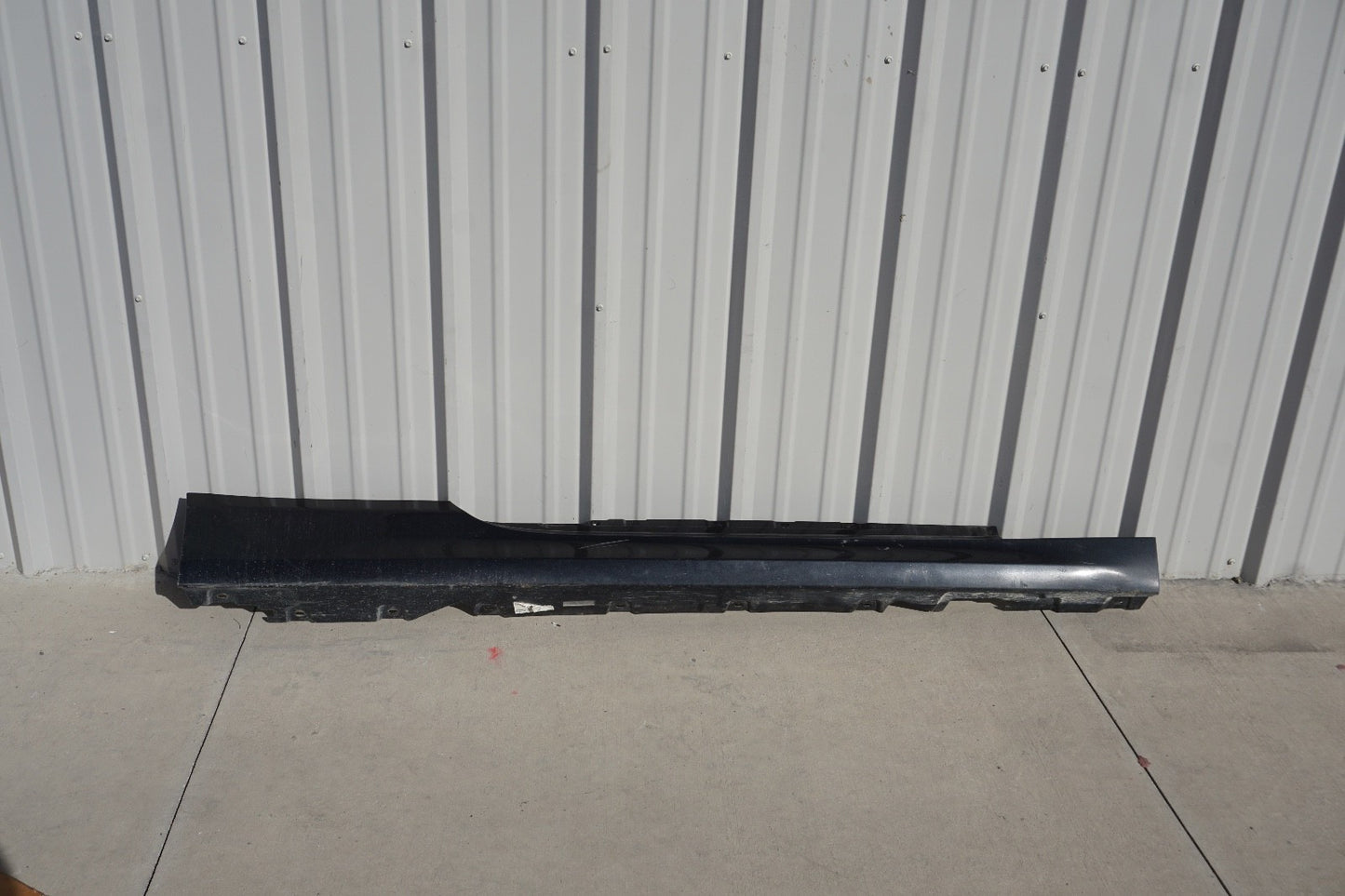 2012 - 2018 BMW 650I 640i RIGHT SIDE ROCKER PANEL MOLDING BLACK