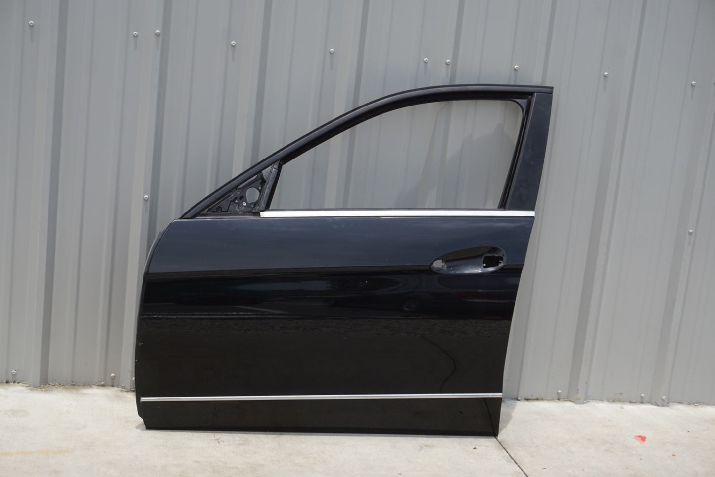 10-16 Mercedes W212 E350 E400 E550 Front Left Driver Side Door Shell Black OEM