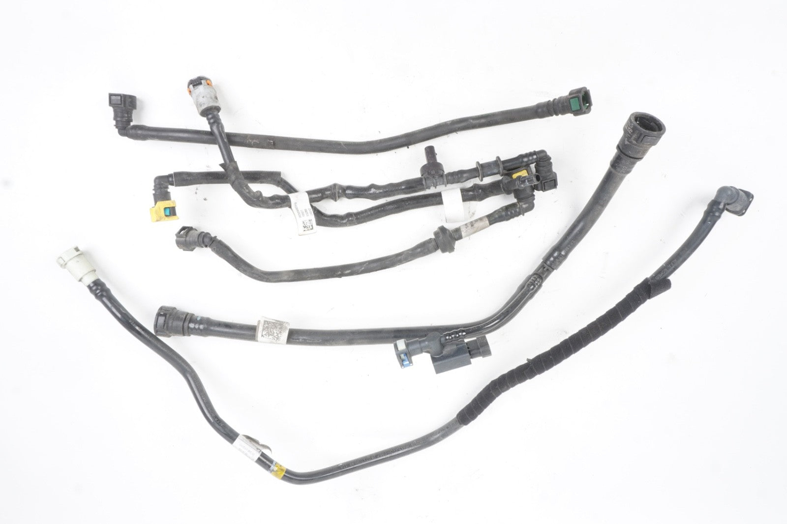 2017 - 2021 ALFA ROMEO GIULIA 2.0L FUEL LINE PIPE HOSE CONNECTOR  OEM