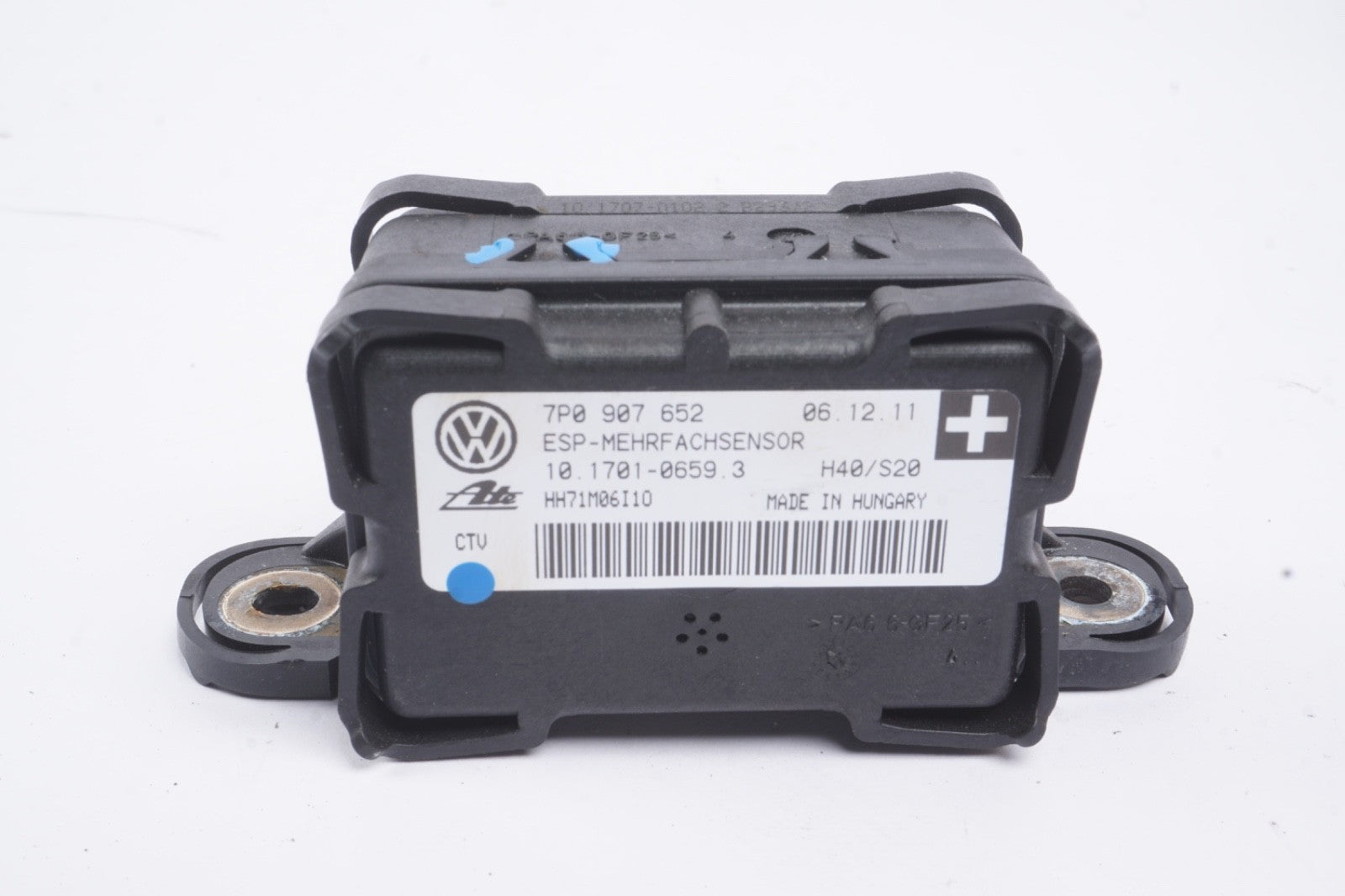 2011 - 2018 Porsche Cayenne S Turbo Yaw Rate Speed Sensor 7P0907652C OEM