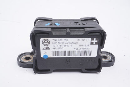2011 - 2018 Porsche Cayenne S Turbo Yaw Rate Speed Sensor 7P0907652C OEM