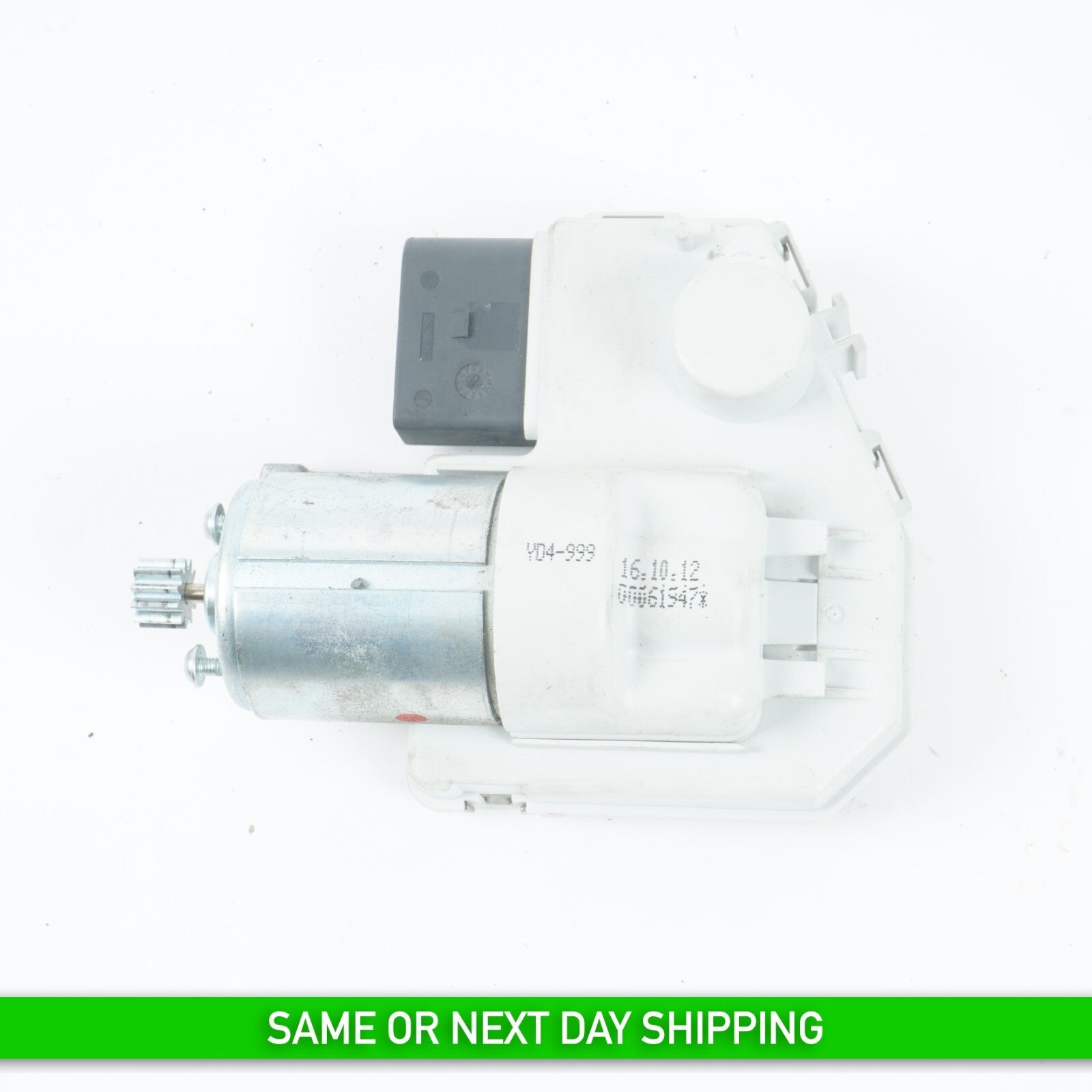 2012 - 2018 AUDI A7 FRONT LEFT DRIVER SEAT BELT MOTOR OEM