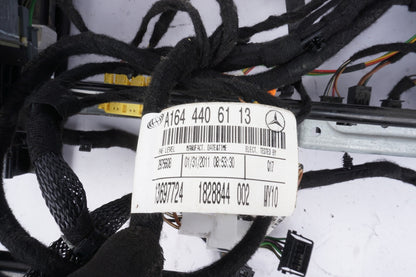 07-11 Mercedes GL450 ML350 Front Right Side Seat Motor Rail OEM