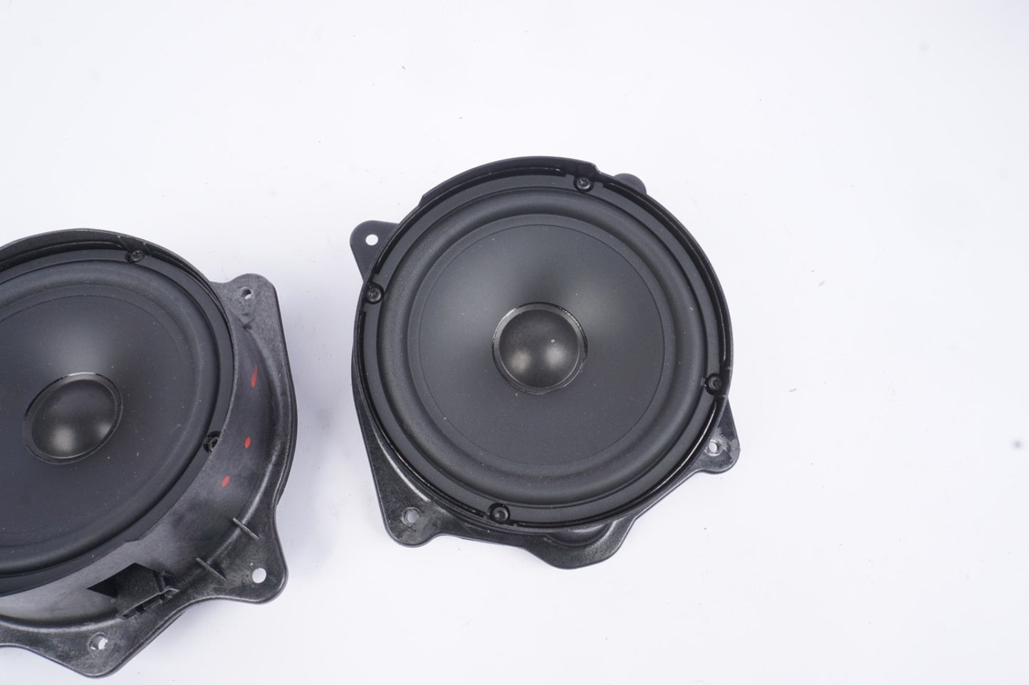 10-13 Mercedes W221 S550 S400 Rear Right and Left Lower Door Speaker Logic7 OEM