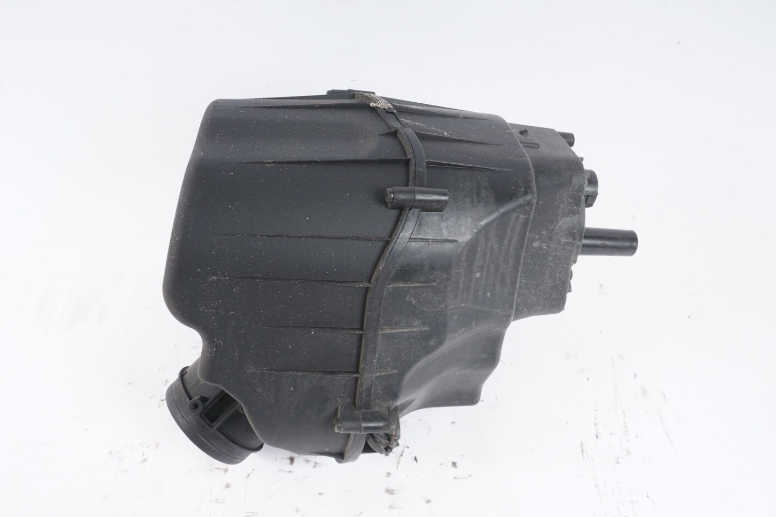11-14 AUDI A8L A8 3.0L AIR CLEANER FILTER BOX  OEM