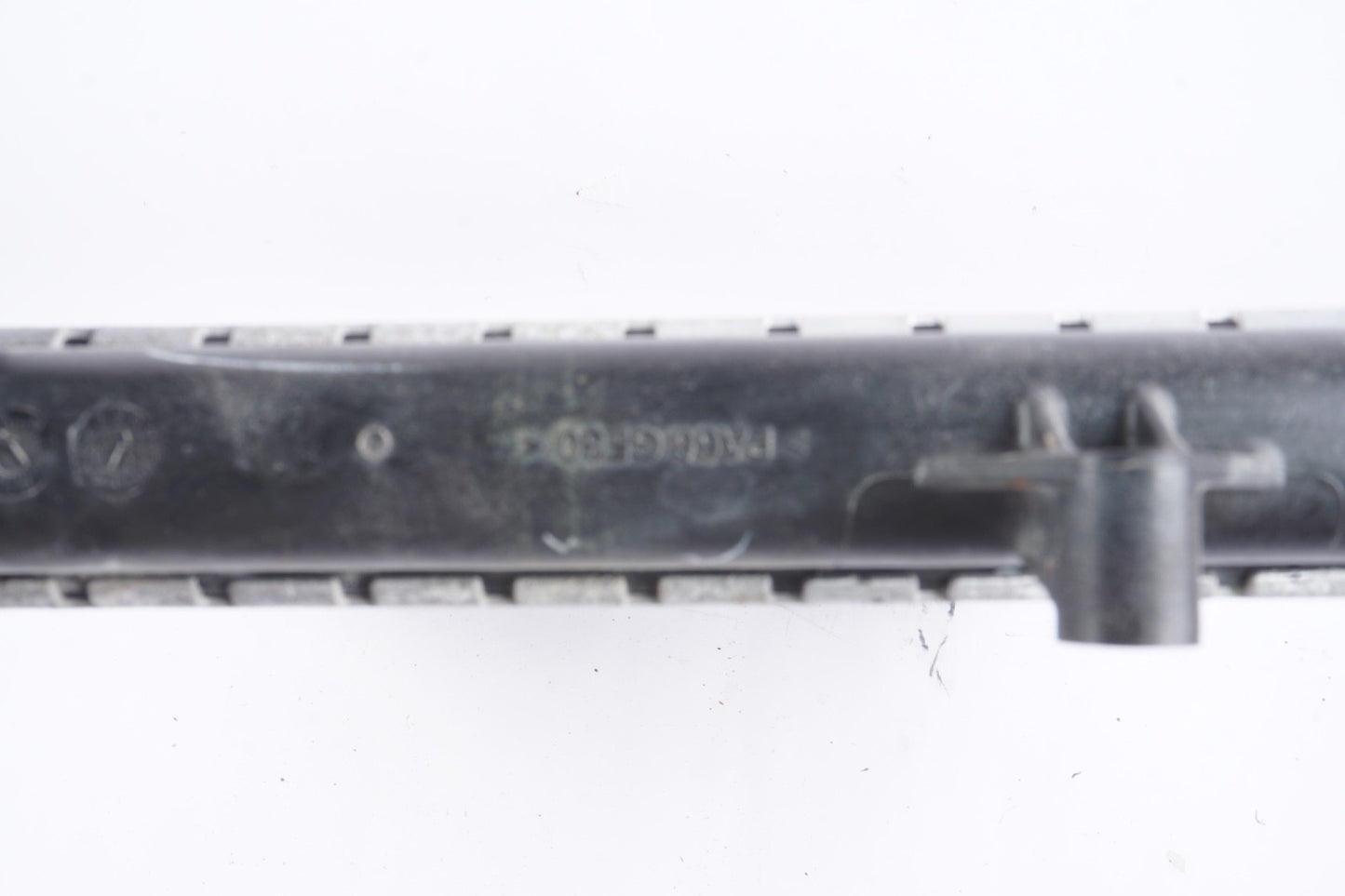 2012 - 2019 Fiat 500 1.4L Engine Cooling Radiator Assembly OEM