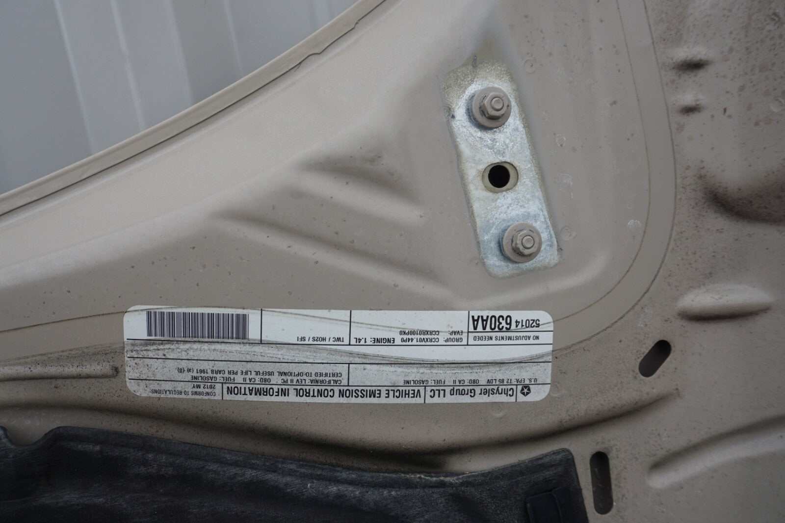 2012 - 2019 Fiat 500 Hood  OEM **LOCAL PICKUP ONLY**