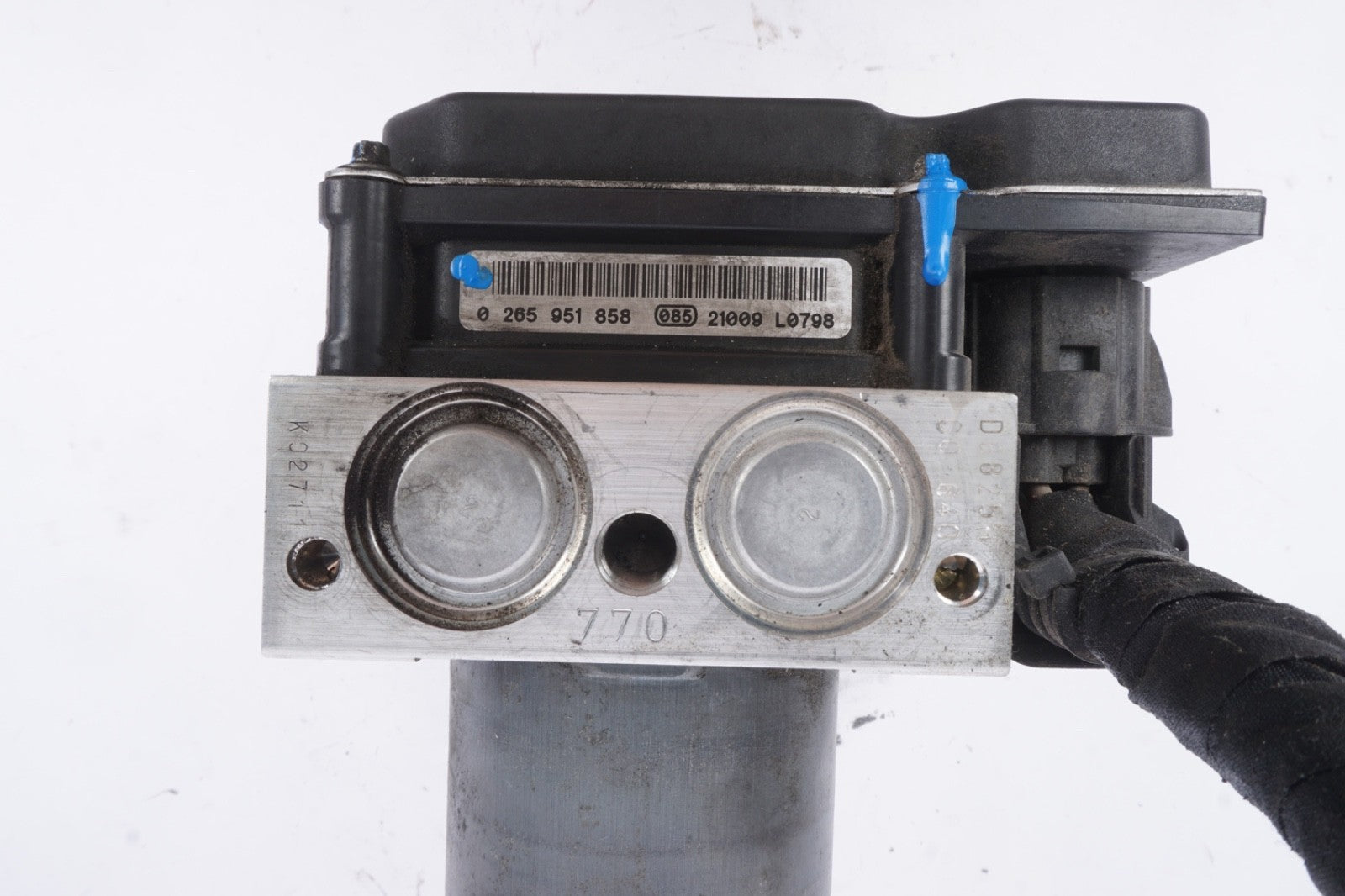 2010-2013 Mercedes E350 E550 Anti Lock Brake Module ABS Pump OEM 2124311448 