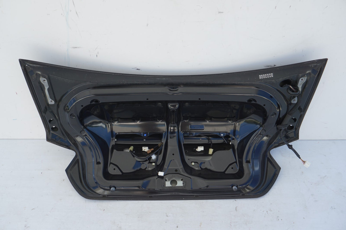 2013 - 2020 Subaru BRZ TRUNK LID OEM