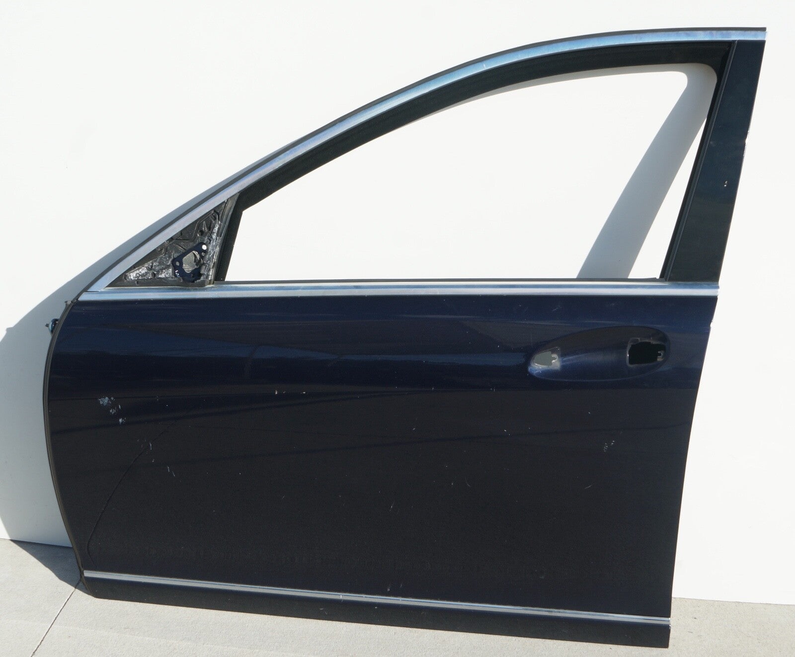 2007 - 2013 MERCEDES-BENZ S550 FRONT LEFT DRIVER SIDE DOOR SHELL OEM