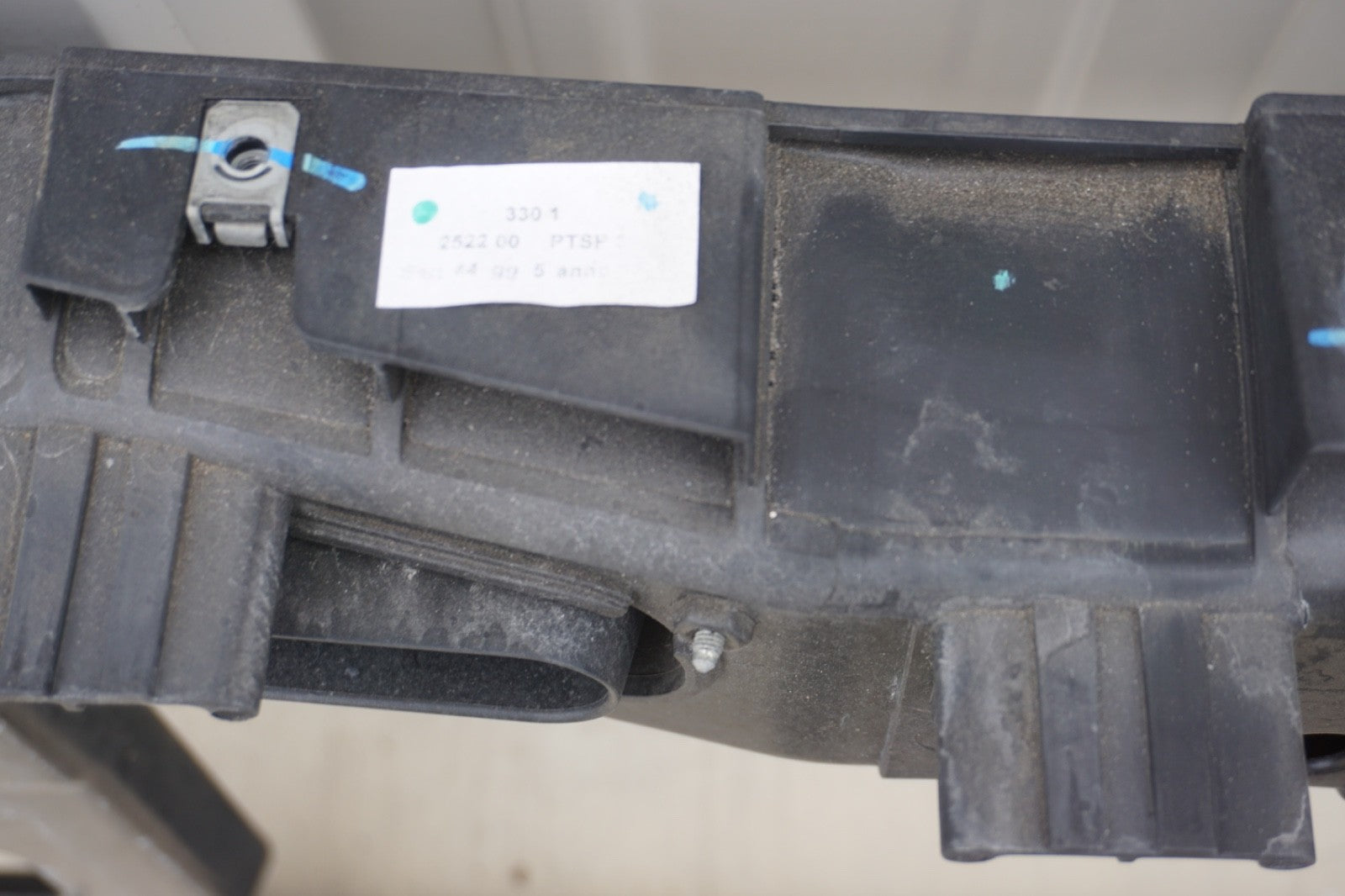 2014 - 2020 Fiat 500L Radiator Support Core 68307073AA OEM