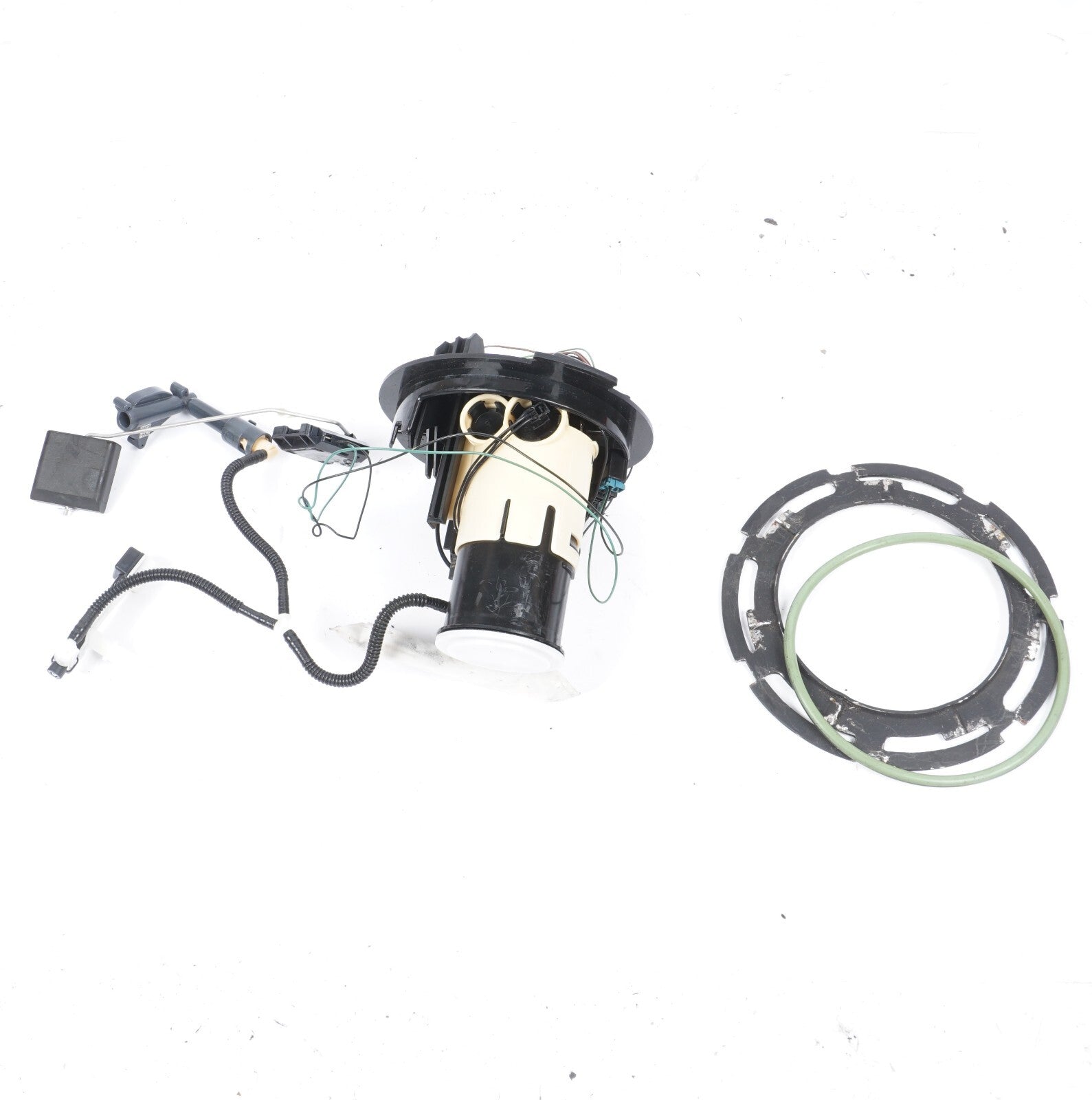 14-17 Mercedes S550 W222 Fuel Pump 2225400217 OEM