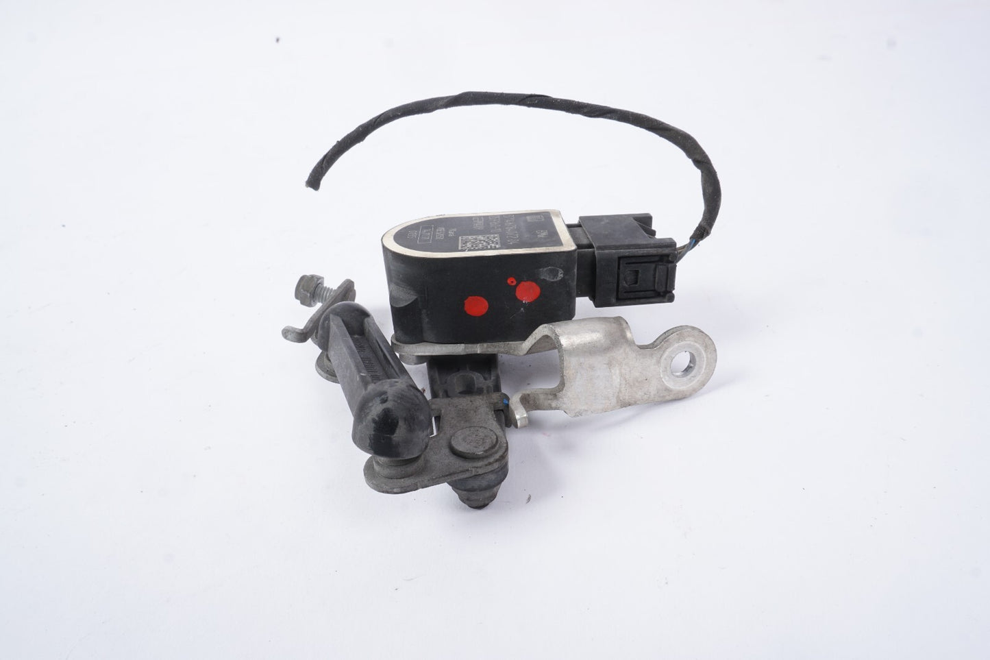 2012 - 2018 BMW 650i 640i Front Right Suspension Height Level Sensor OEM