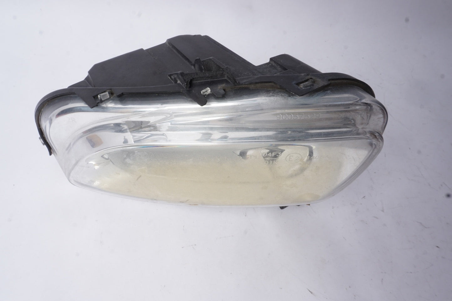 2016 FIAT 500X 1 FRONT RIGHT FOG LIGHT  - BROKEN TABS