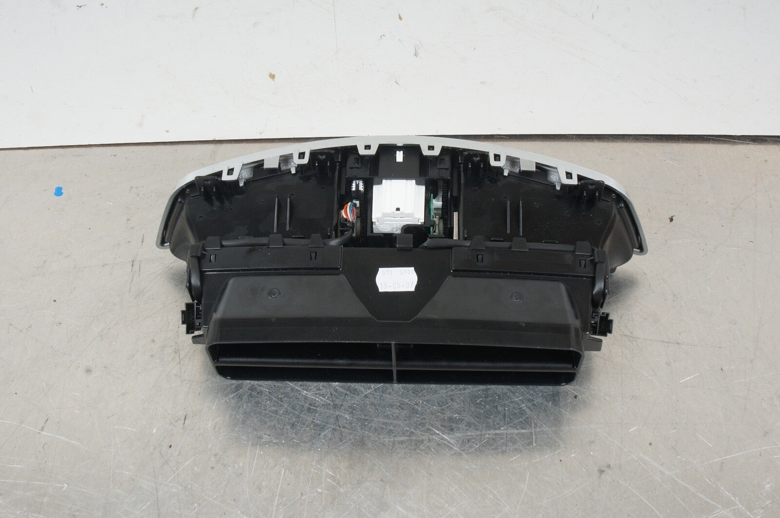 07-13 Mercedes W221 S550 S400 S600 Center Dash Air AC A/C Heater Vent OEM