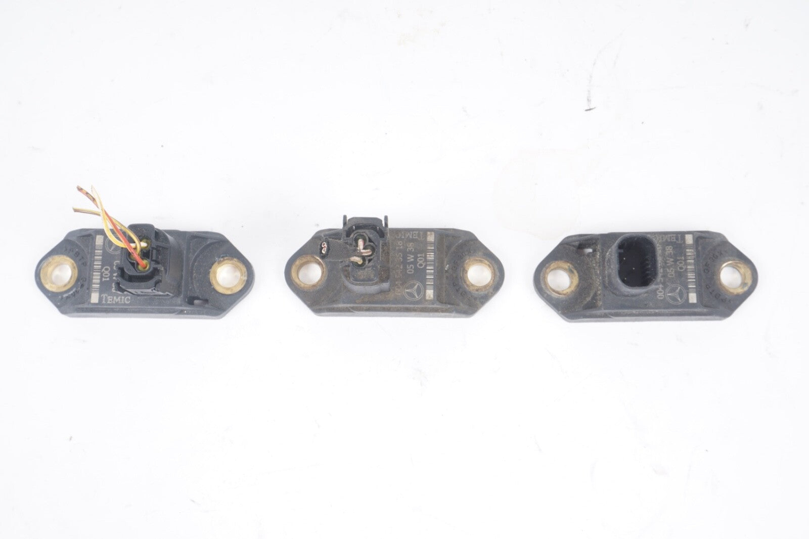 Acceleration Suspension Vertical Sensor 0045423518 For Mercedes X 3
